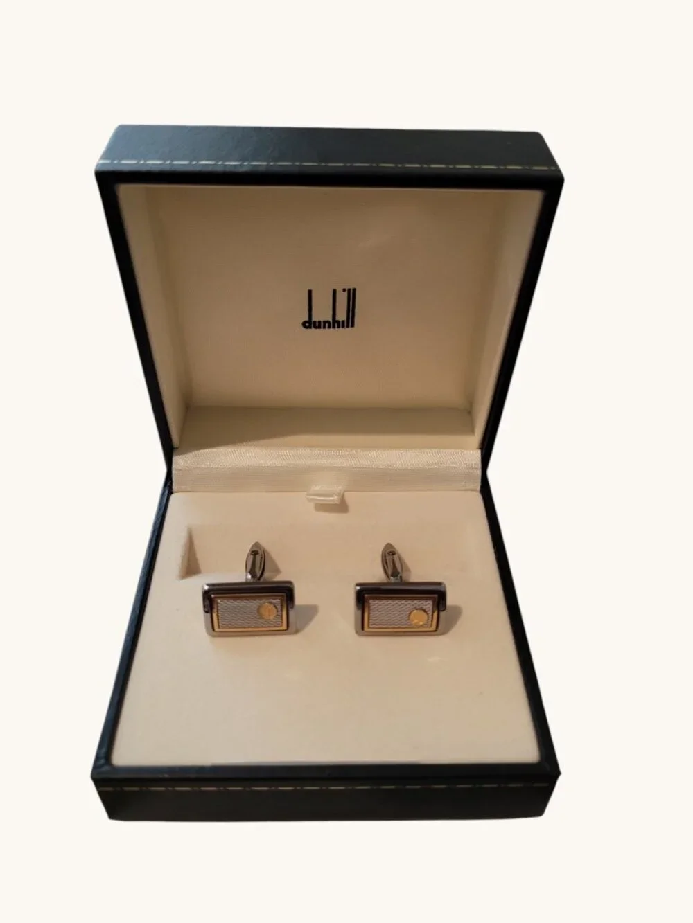 Dunhill very good
